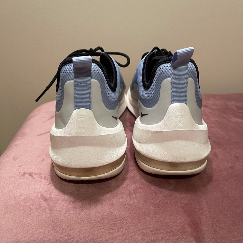 Nike Airmax - image 3